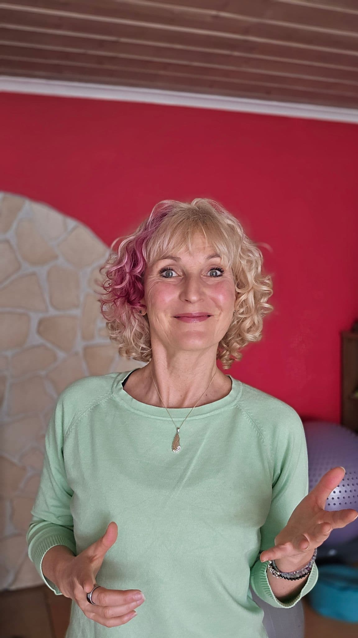 Kathrin Schone beim Frequenzcoaching